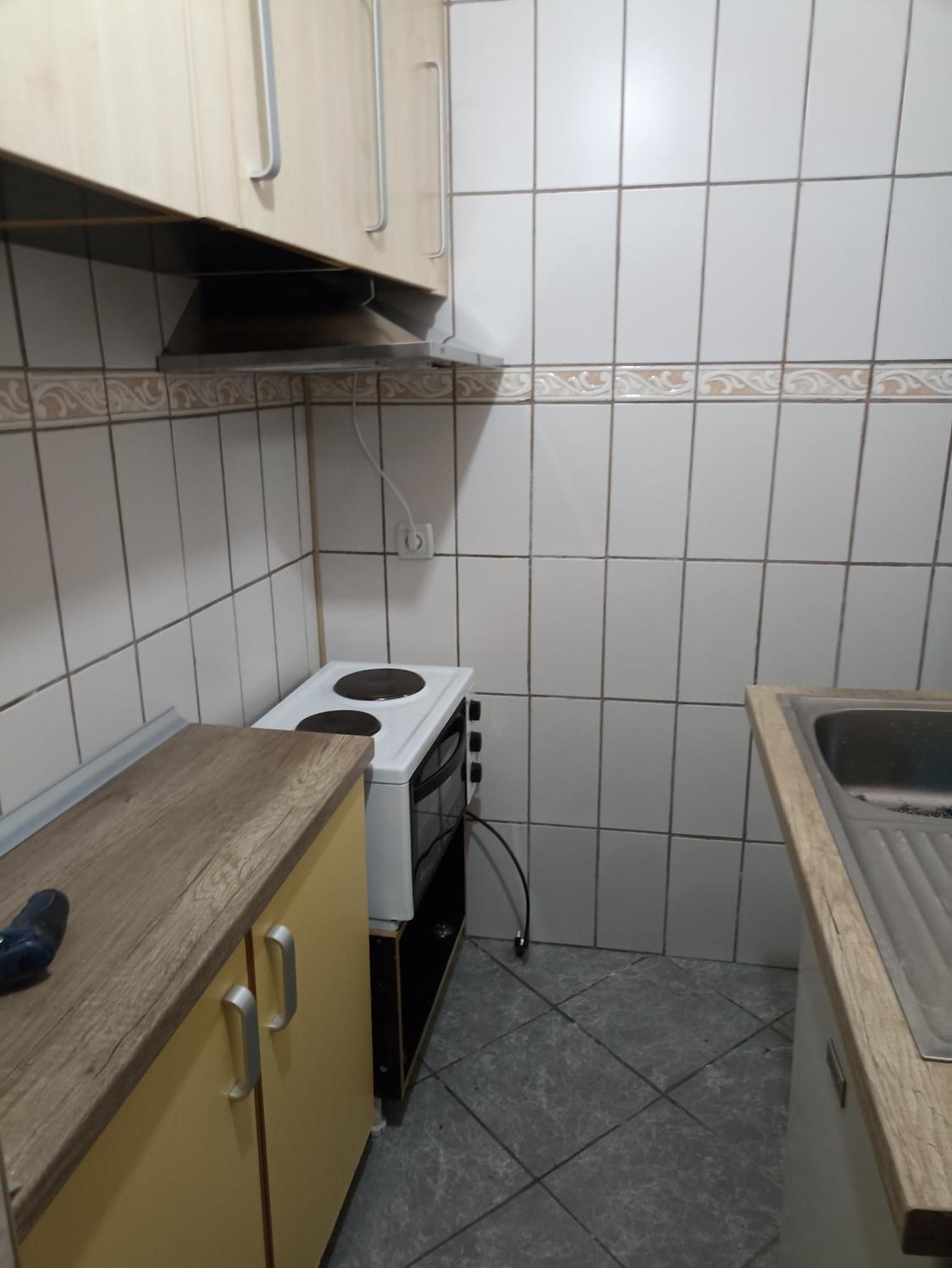 Mini Garsonjera Hotel Подгорица Екстериор снимка